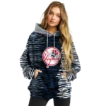 customized-new-york-yankees-streak-lines-navy-hoodie-best-selling.webp